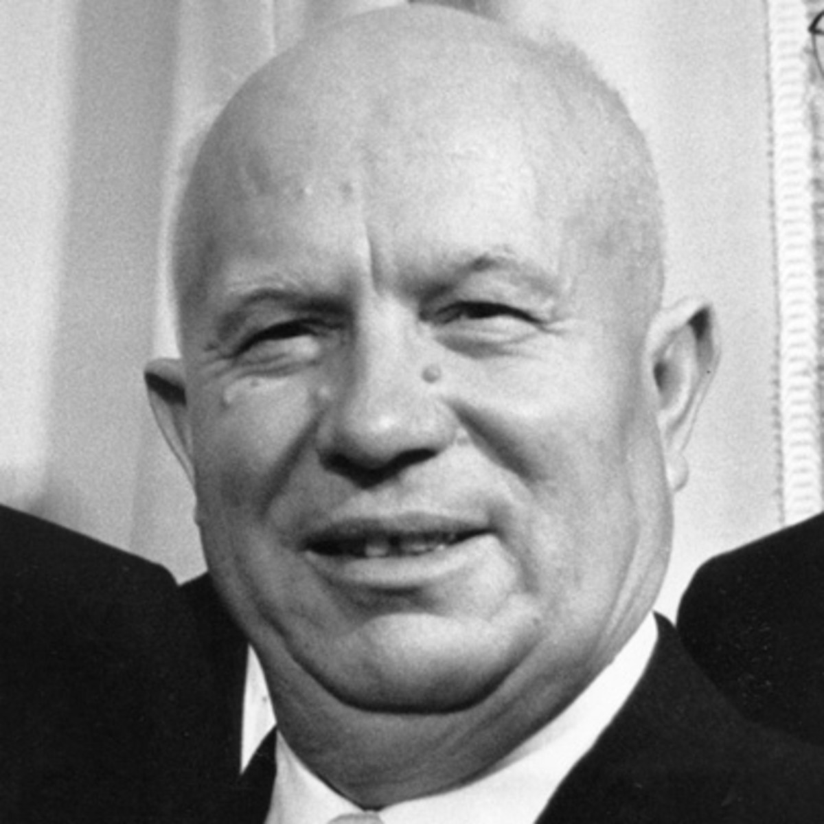 nikita-khrushchev-9364384-1-402